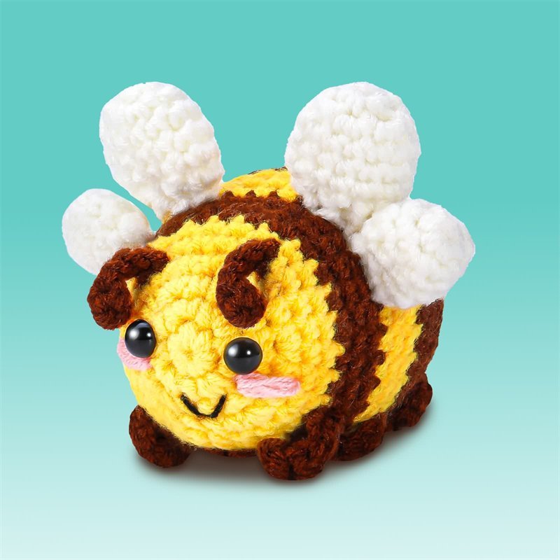 Big & Little-Bee-Crochet-Kit-02