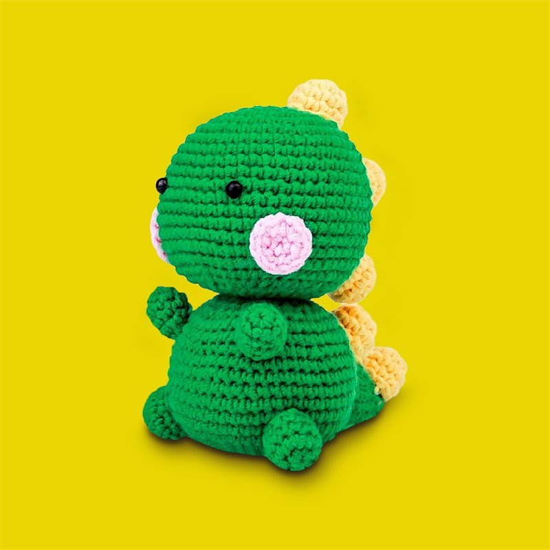 Green-Dinosaur-Crochet-Kit-02