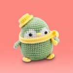 GREEN PENGUIN CROCHET KIT