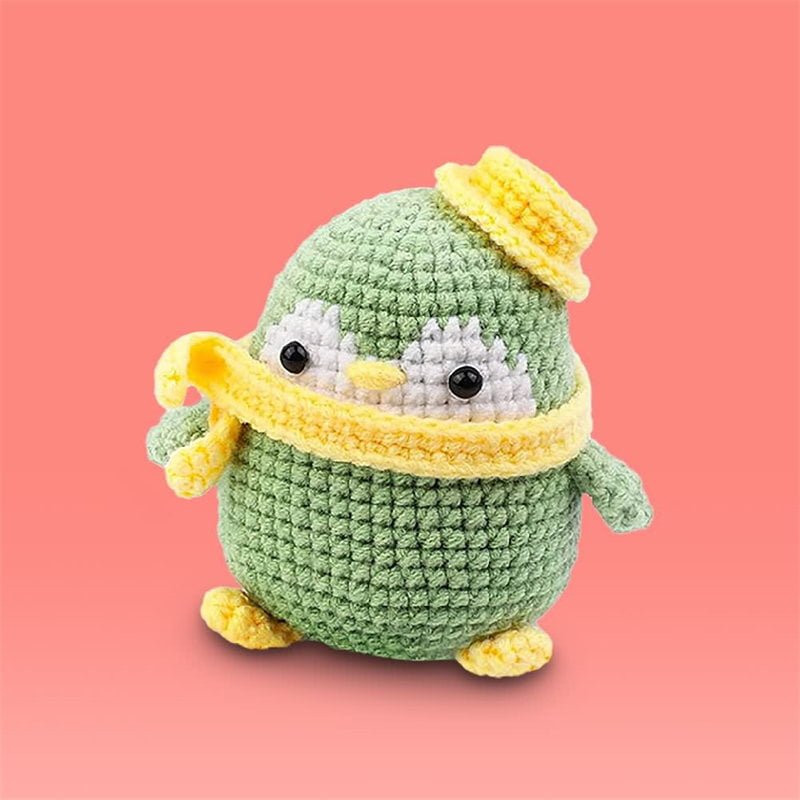 Green-Penguin-Crochet-Kit-02