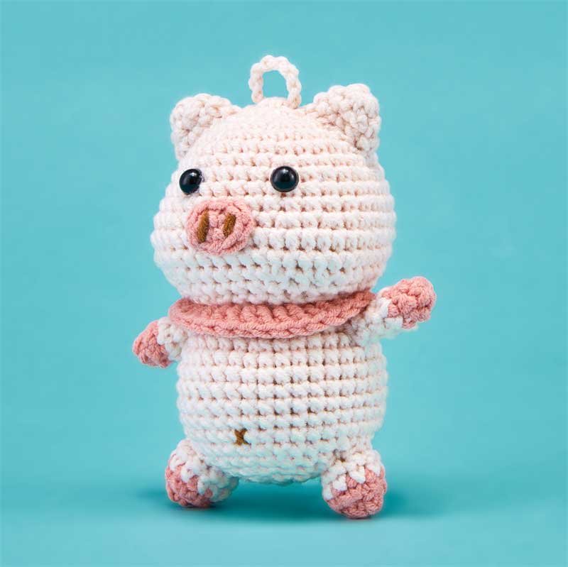 happy-little-piggy-lulu-2