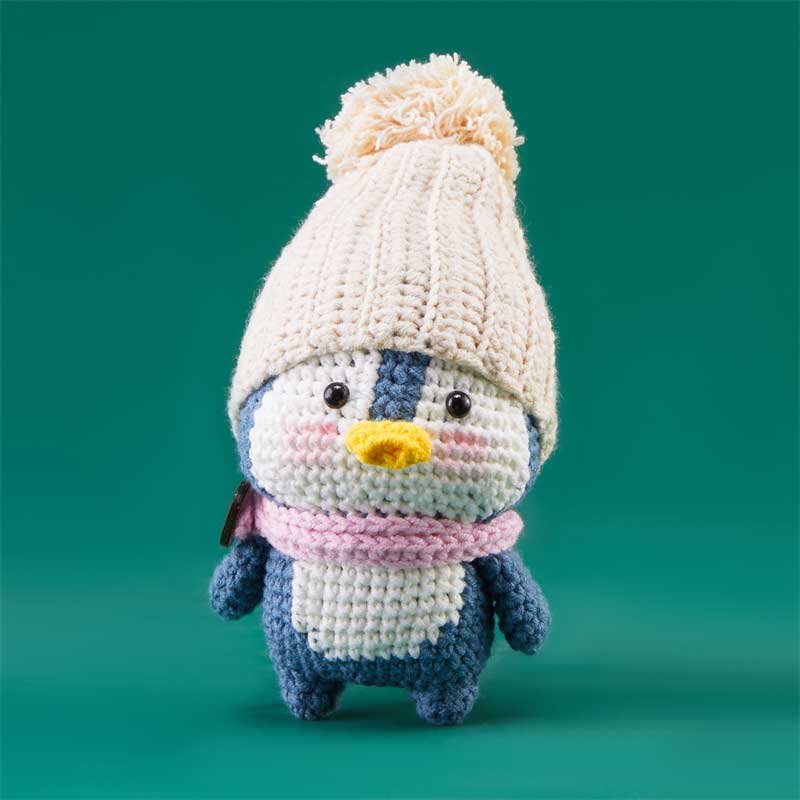 heartwarming-penguin-yaya-4