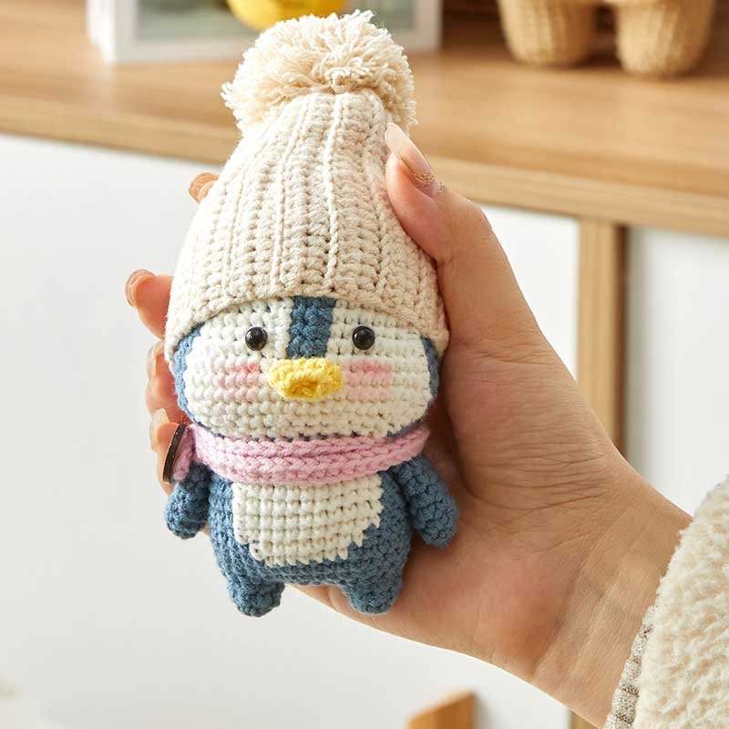 heartwarming-penguin-yaya-7
