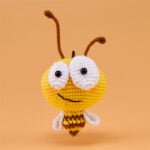 PLAYFUL LITTLE BEE BUBU
