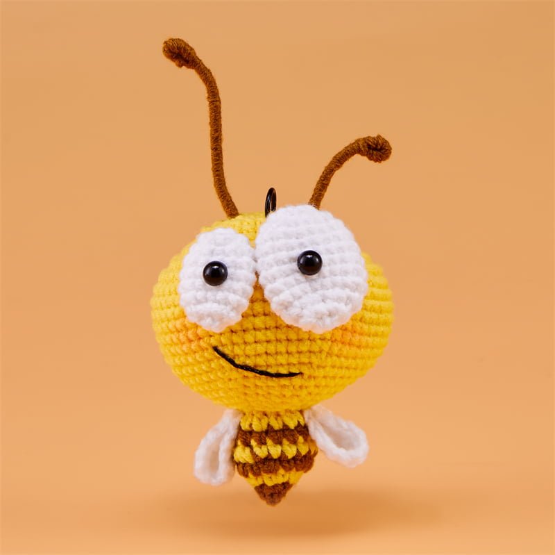 playful-little-bee-bubu-1